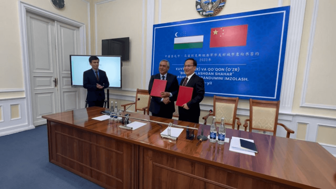 奎屯市友好交流访问团在乌兹别克斯坦浩罕市开展访问活动